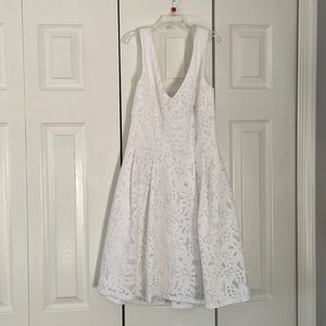 White dress with lace detail all ovee